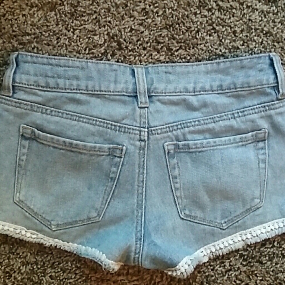 Jean shorts - Picture 3 of 3