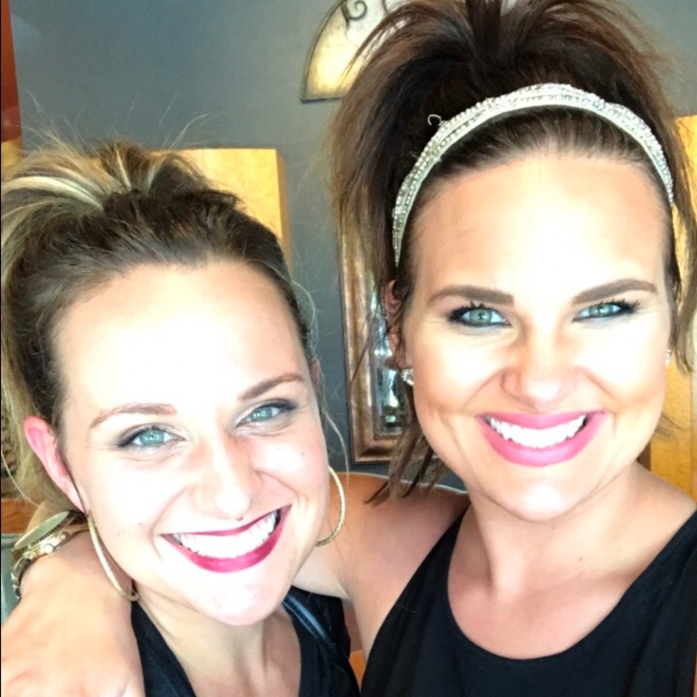 Meet your Posher, Marissa