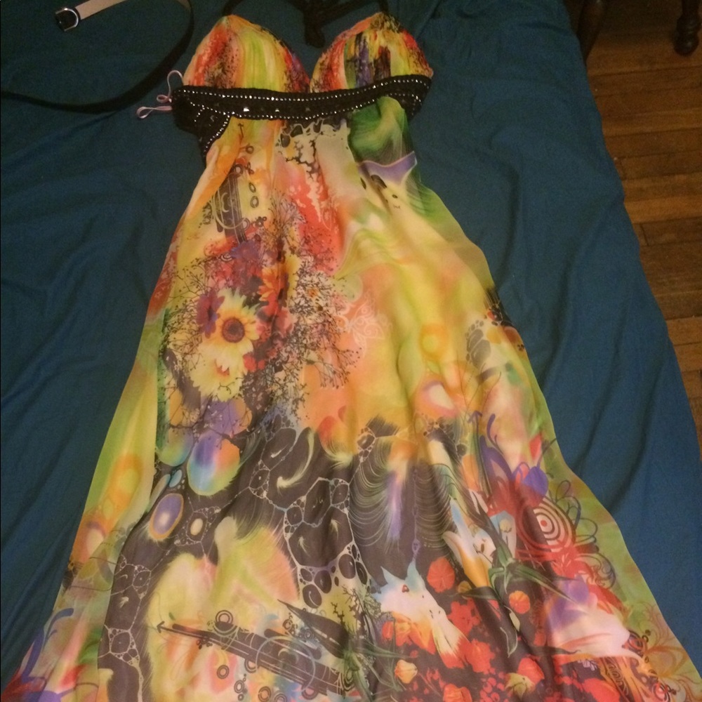 Faviana Couture Prom Dress size 4