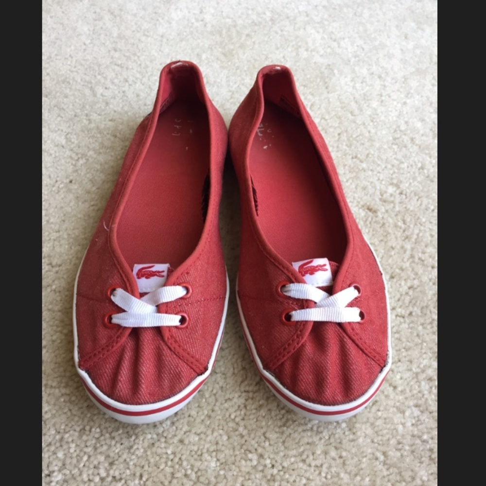 Lacoste Women Slip On Flats/Sneakers