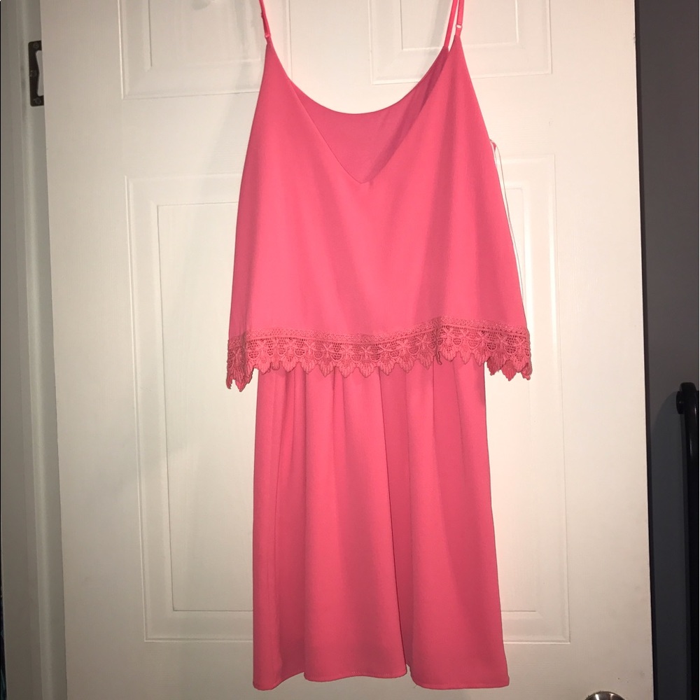 Dress! - Picture 1 of 2