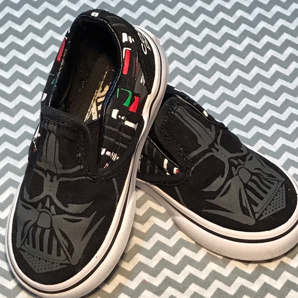 Toddler Vans Star Wars-Darth Vader Sneakers