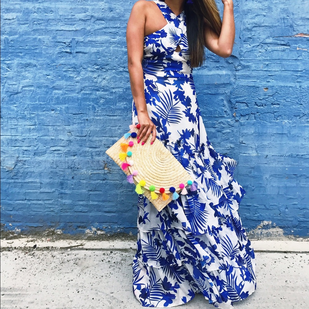 Ruffle printed maxi dress in size medium -new