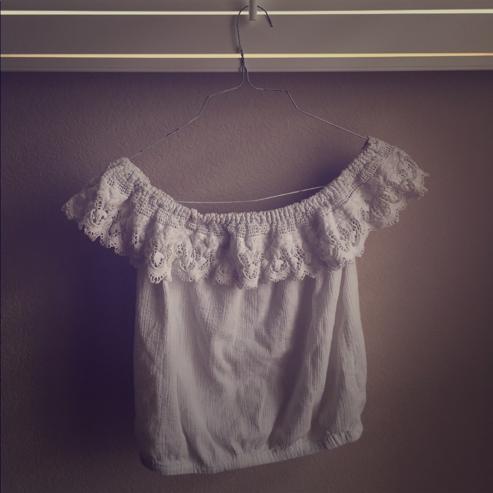 Mossimo off the shoulder eyelet top