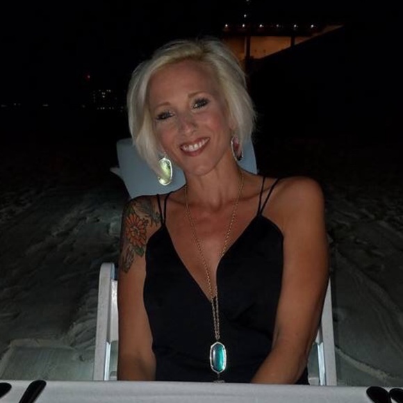 Meet your Posher, Tracy - Picture 2 of 7