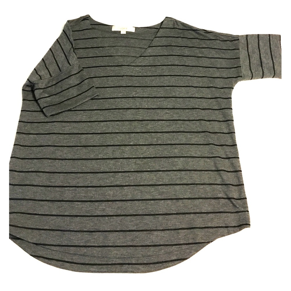 LOFT grey shirt