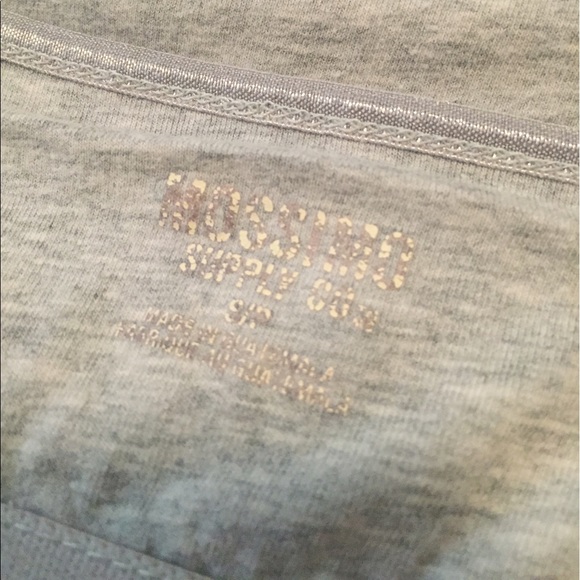 Mossimo Supply Co. Camisole with built in bra - Picture 4 of 5