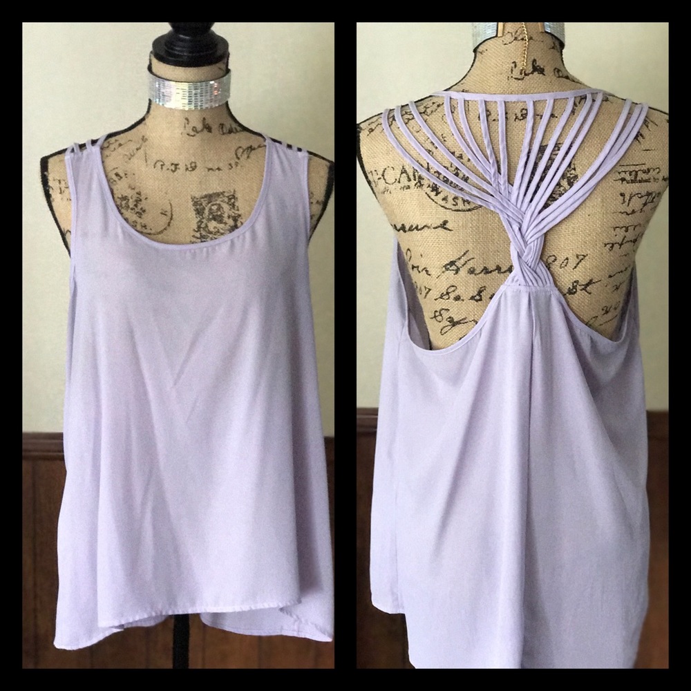 💜Lavender High-Low Tank💜✨.