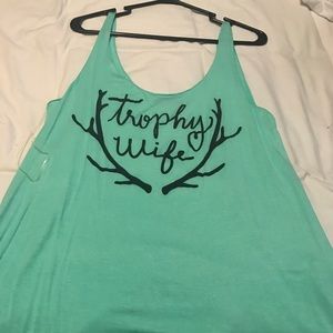 Trophy wife tank