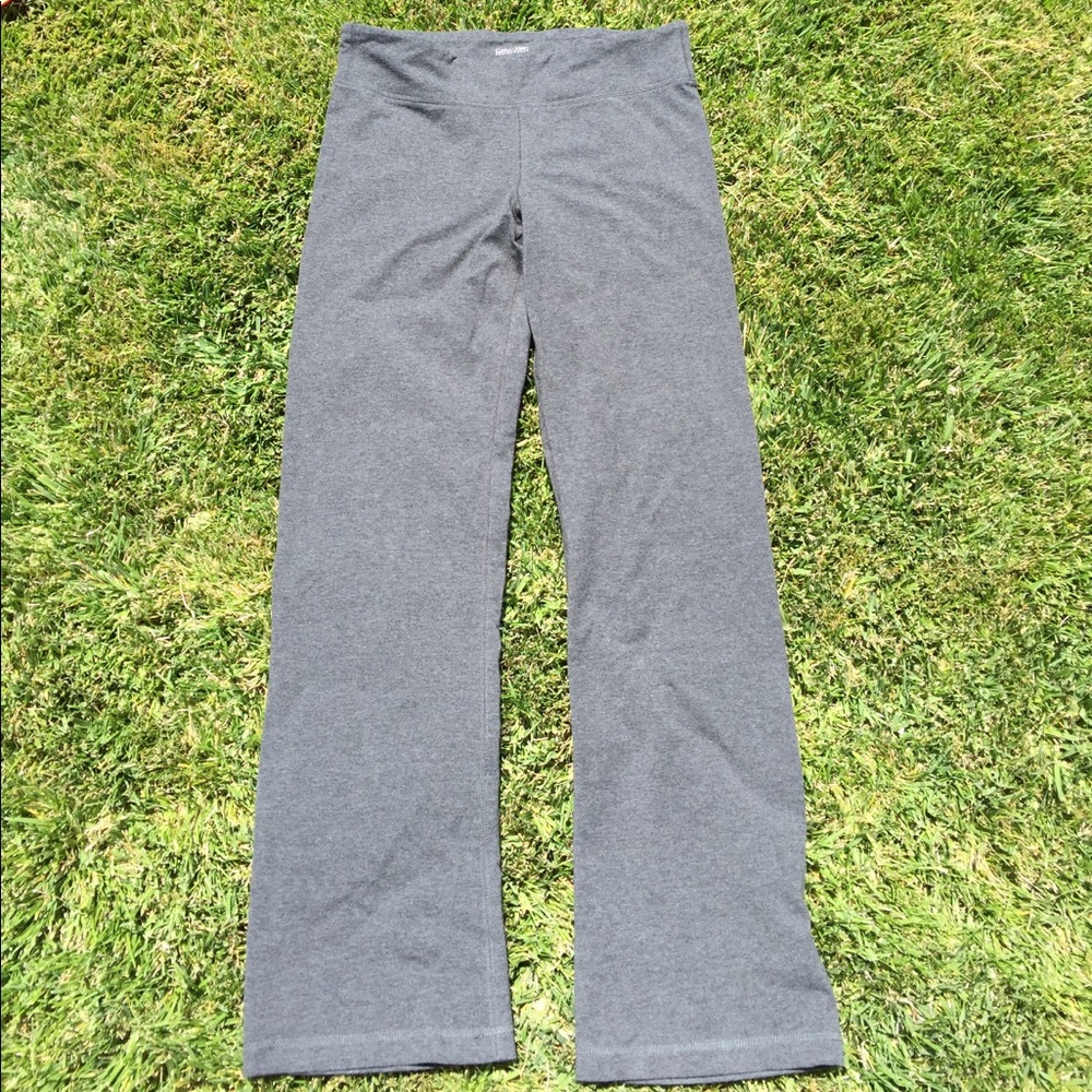 Calvin Klein Performance Quick Dry Yoga Pant.