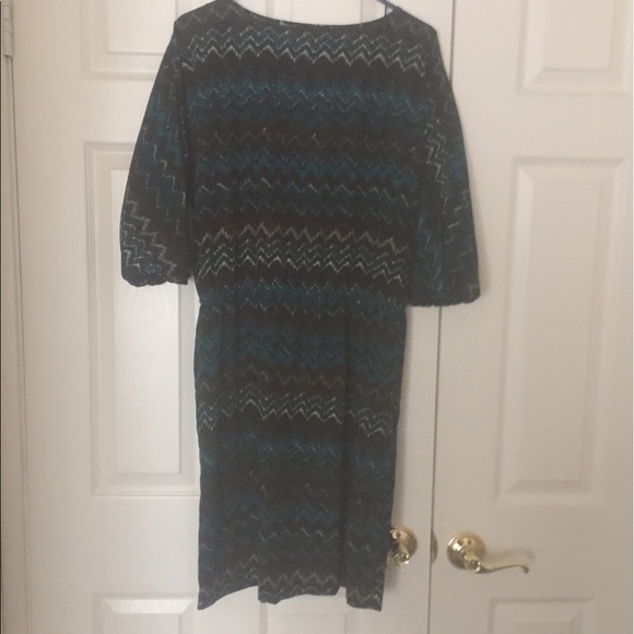 Loft dress with keyhole - Picture 3 of 4