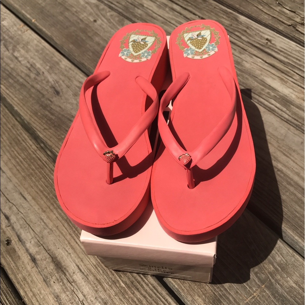 Pink Juicy Couture Platform Flipflops