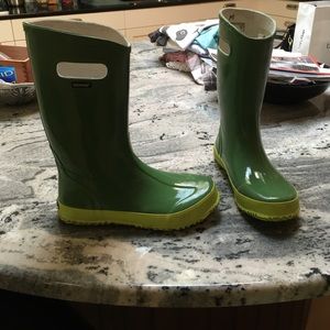 Bogs pull on rain boots unisex