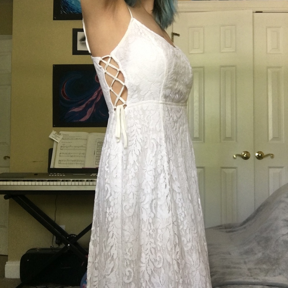 Gorgous Lace Maxi Dress 👗
