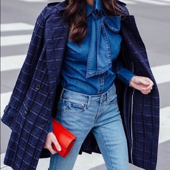 Banana Republic Tops - Banana Republic Riley Fit Bow Denim Shirt