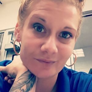 Meet your Posher, Stephenie