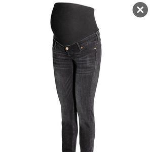 EUC H&M Mama Skinny Jean-Black