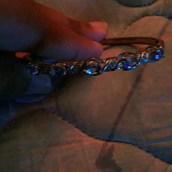 Bracelet - Picture 2 of 5