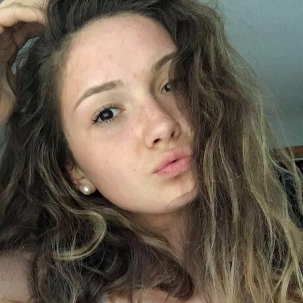 Meet your Posher, Hailey