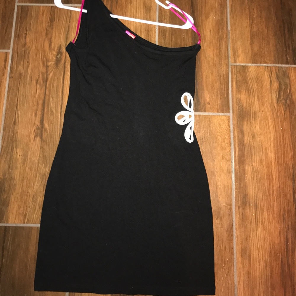 Forever 21 one shoulder dress with flower cut out