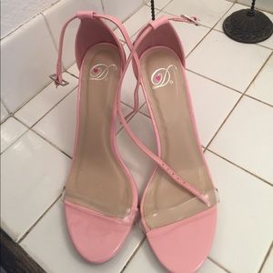 Light pink stiletto with clear bands
