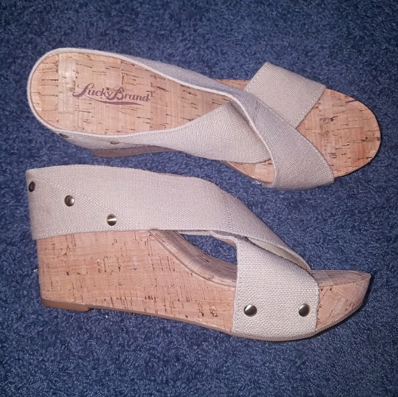 Lucky Brand Shoes - ☘Lucky Brand Wedges☘