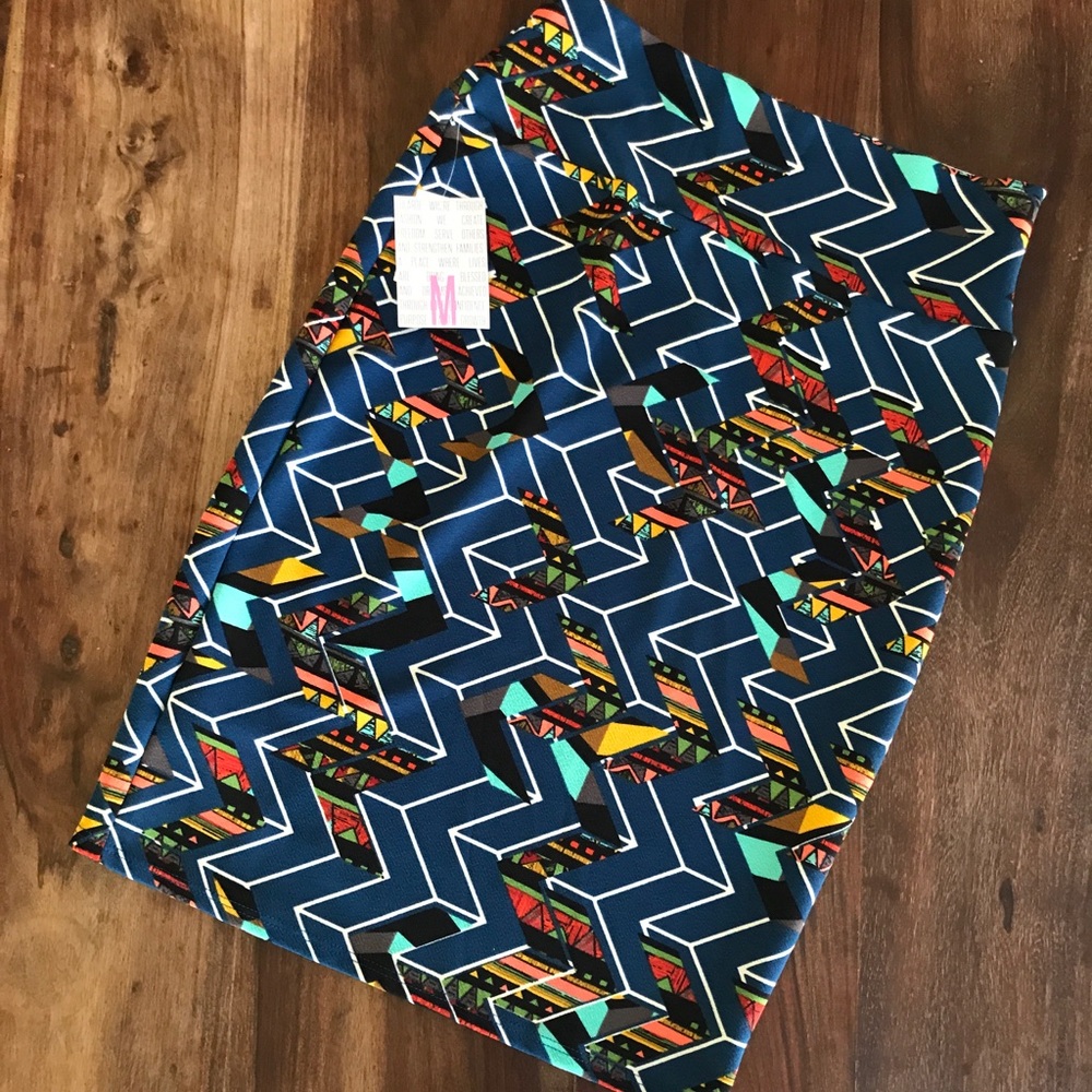 Lularoe Cassie
