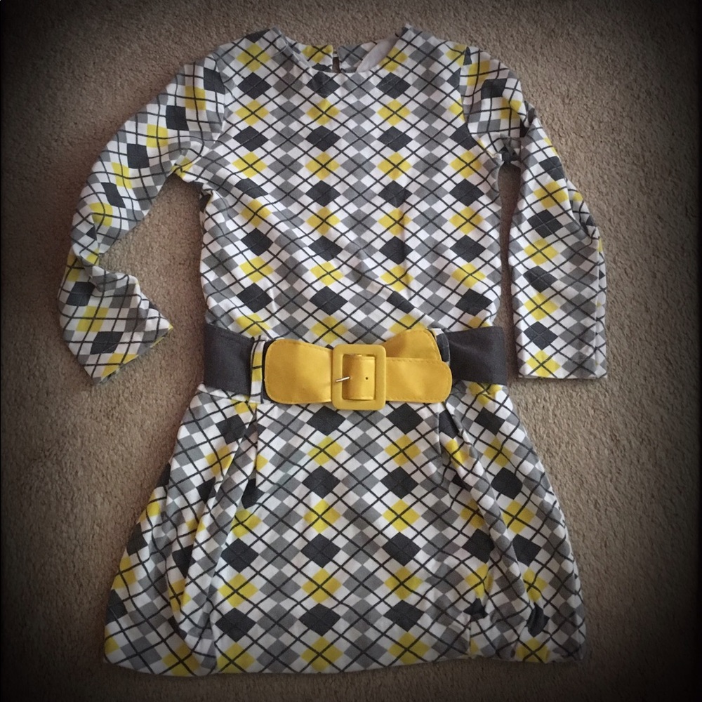 Mallory may dress Excellent Condition! Size 7