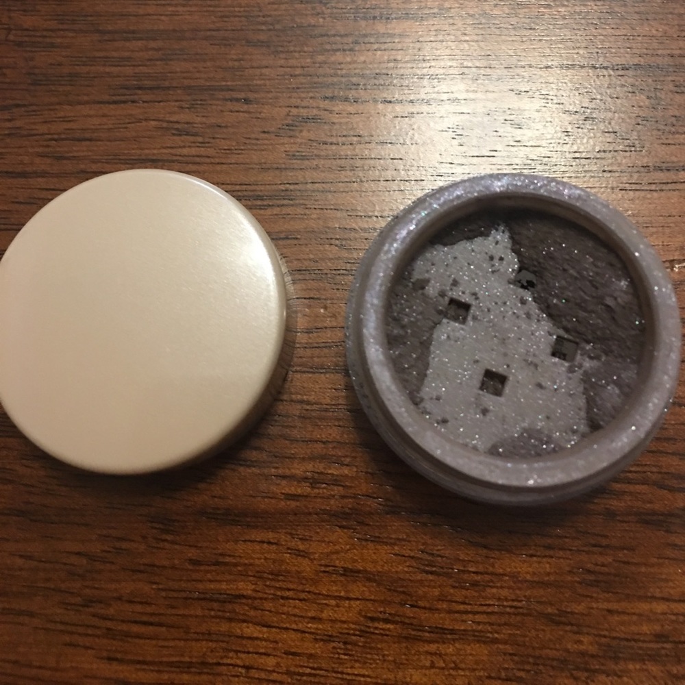 bareMinerals Loose Powder Eyeshadow