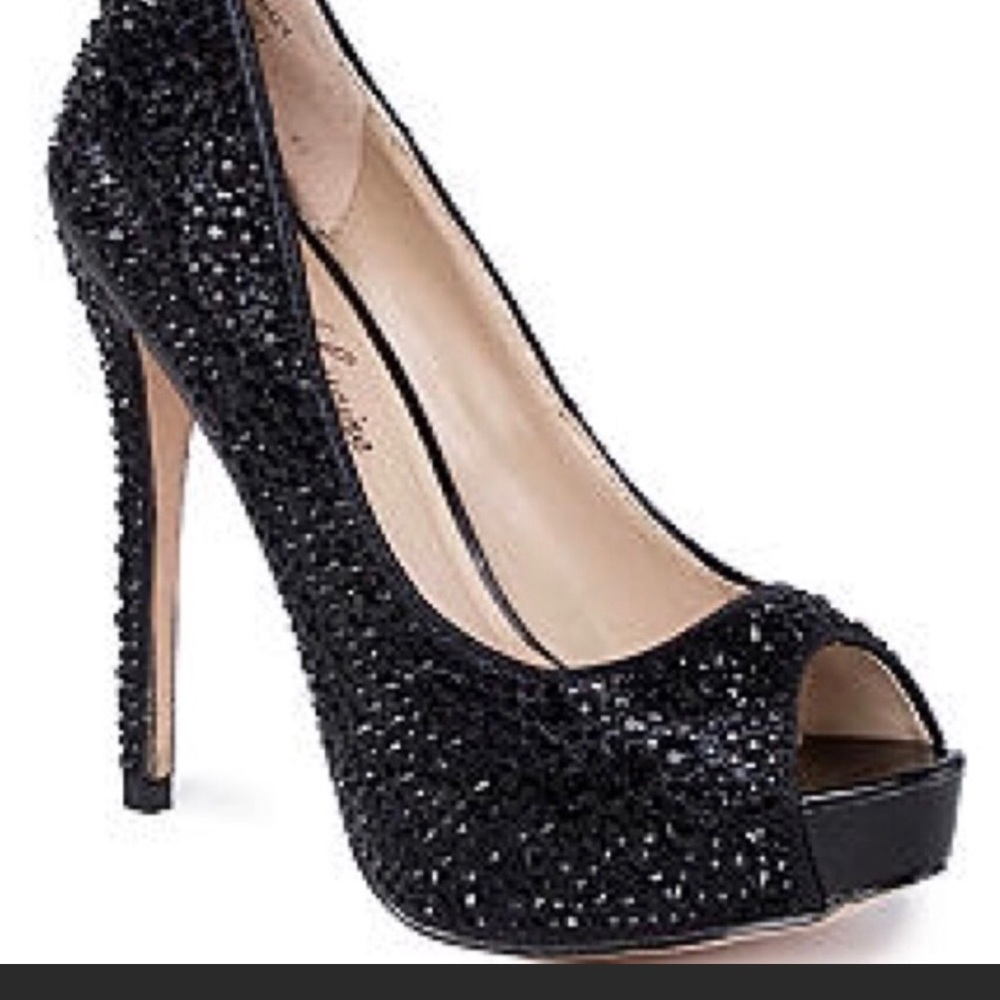 Lauren Lorraine heels size 7