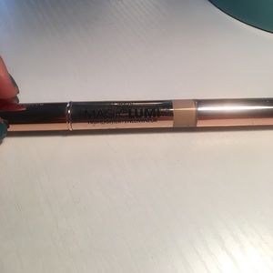 Concealer/highlighter!! SALE