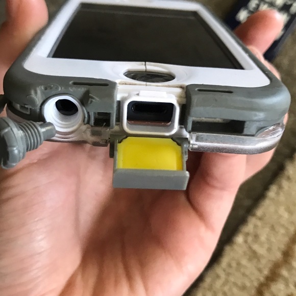 iPhone SE/5/5S life proof case - Picture 5 of 6