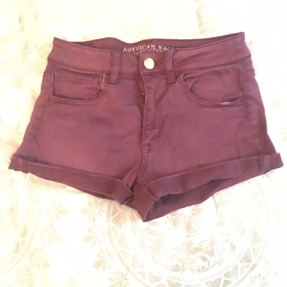 American Eagle Hi-rise shortie burgundy shorts sz4