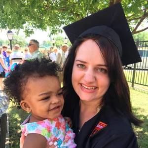 Meet your Posher, Olivia