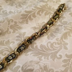Reversible Chain Bracelet with Two Patterns
