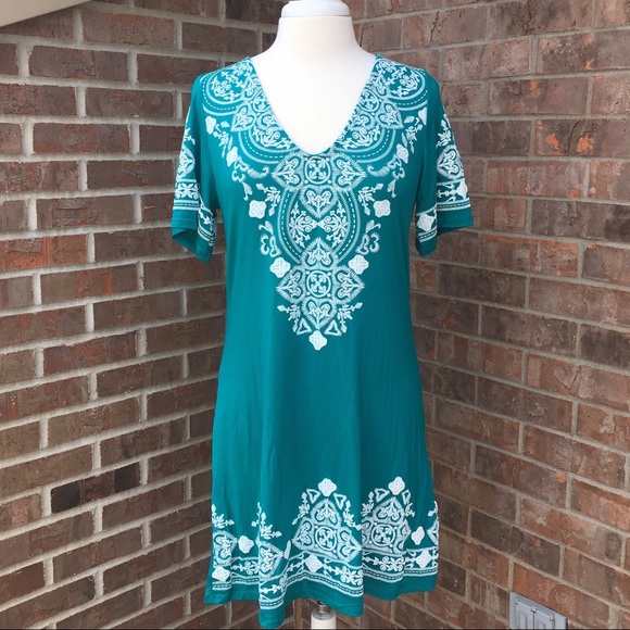 Boutique Dresses & Skirts - ▫️SOLD OUT▫️LAST▫️HPx2! Plus Embroidered Dress