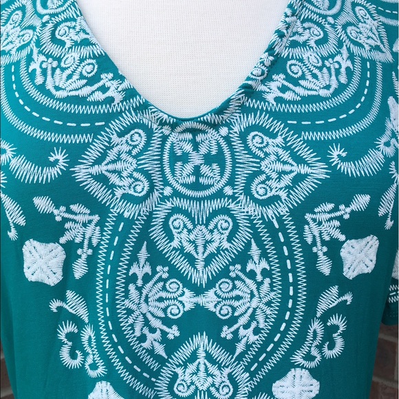 ▫️SOLD OUT▫️LAST▫️HPx2! Plus Embroidered Dress - Picture 3 of 8