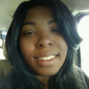 Meet your Posher, Amelia