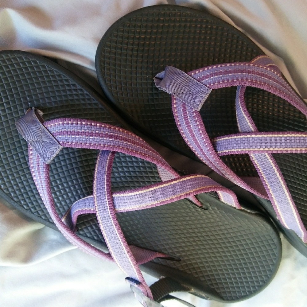 ***CHACO*** HIPTHONG FLIP FLOP SPORT SANDAL SZ 8