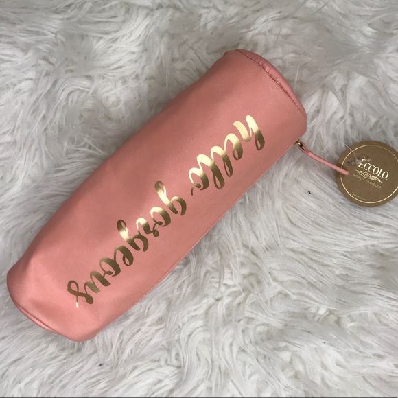 Makeup - Cute makeup bag. Sale ๐ Makeup - Cute makeup bag. Sale ๐