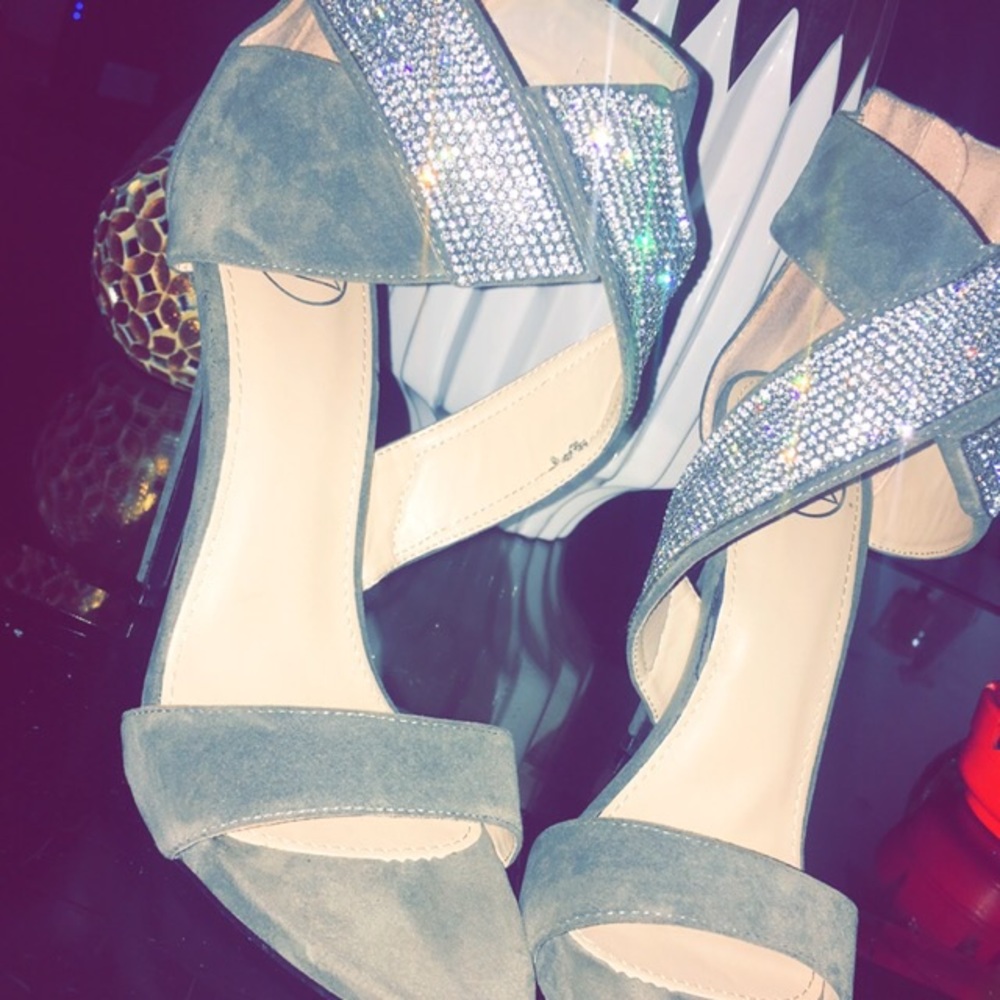 Diamond Studded Olive Green Heels
