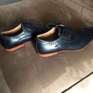 Aldo dress shoes. Men's size 10