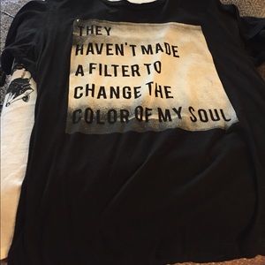 Hot Topic Graphic Tee