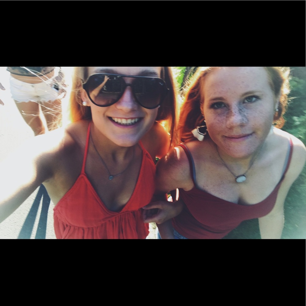 Meet your Posher, Ellie