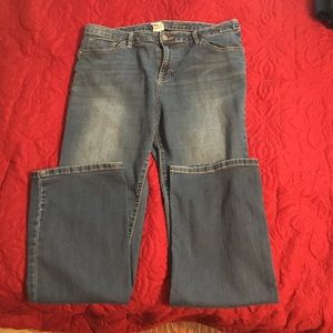 Boot cut jeans