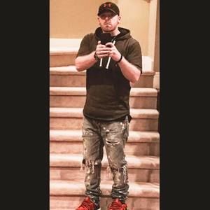 Meet your Posher, Joey