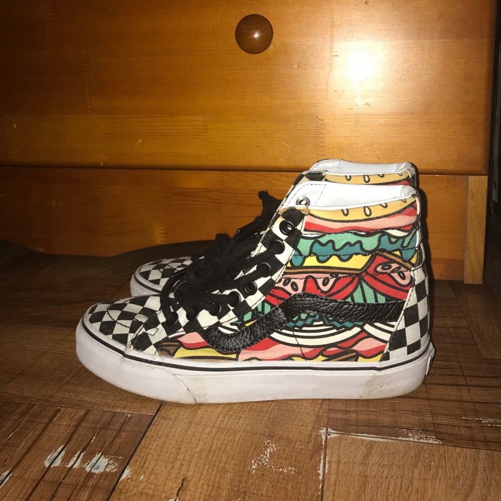 VANS Hi Top With Burger Side Print