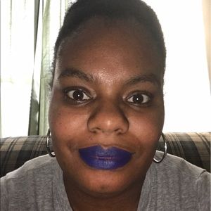 Meet your Posher, Alicia