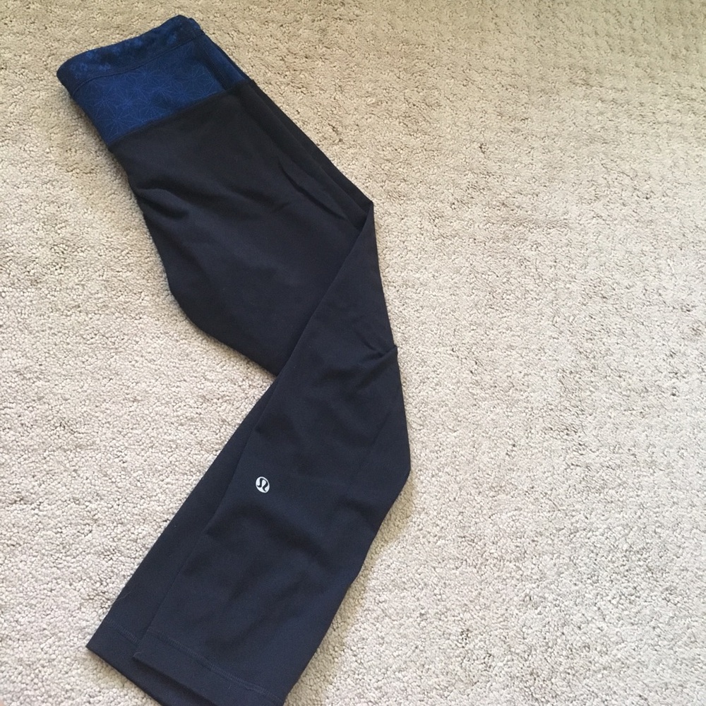 Lululemon crops
