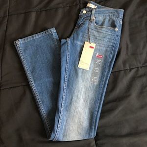 Levi's Bootcut Jeans
